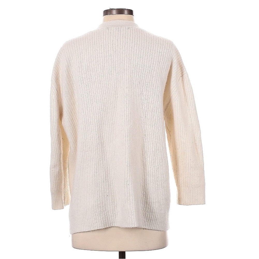Quince 100% Cashmere Ivory Ribbed Oversized Boyfriend Cardigan - Picture 2 of 7